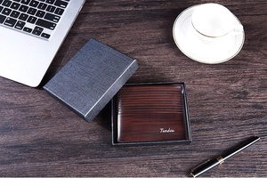 Short vintage brown wood grain leather wallet for men in a premium gift box