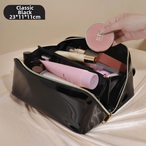 Klassische schwarze Kosmetiktasche mit Doppelreißverschluss und geräumigen Innenfächern