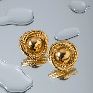 18k gold plated stainless steel textured hoop earrings with twisted rope border design
