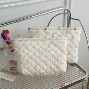 Lot de trousses à maquillage matelassées avec motifs lapin pour voyage et rangement