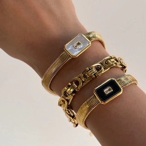 Minimalist 18k gold plated titanium steel snake chain bracelets with shell accents