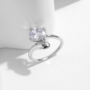 Bague serpent en argent 925 avec une grande pierre de zircone ovale solitaire