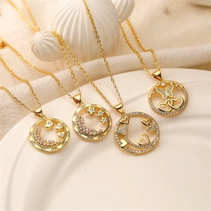 Anhänger Halskette Vergoldetes Kupfer Zirkonia Herz Schmetterling Stern Mond Hohl Rund Eleganter Schmuck Für Damen