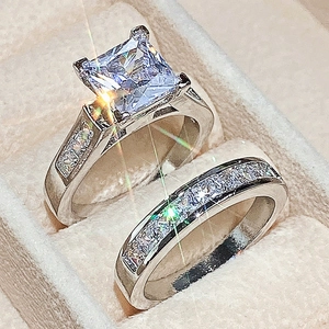 Luxury princess cut square zirconia bridal ring set in silver tone finish