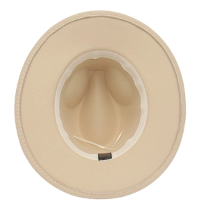 Vue détaillée de l'intérieur du chapeau fedora avec mélange coton et sangle réglable