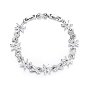 Elegante bracciale in argento con fiori di glicine in zircone e maglie a forma di croce