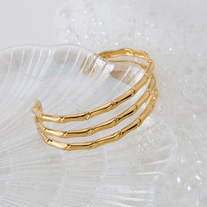 Minimalist gold triple-layer bamboo texture C-shaped open cuff bracelet for women