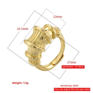 Detailed size specifications for a gold-plated teardrop ring with retro twist design