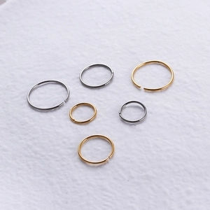 Anneaux en titane G23 or et argent pour piercings lèvres, nez et cartilage
