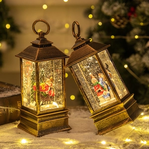 Lanternes de Noël vintage en bronze avec scènes de Père Noël et bonhomme de neige