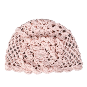 Chapeau d'été au crochet rose clair fait main pour femme avec fleur 3D et perle de luxe