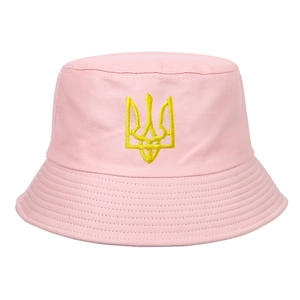 Bob rose en coton avec broderie jaune du symbole du trident national de l'Ukraine