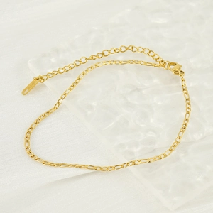 Polished 18K gold plated titanium steel Figaro chain anklet with lobster clasp