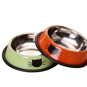 Non-slip stainless steel pet bowls in green and orange with cute cat face design