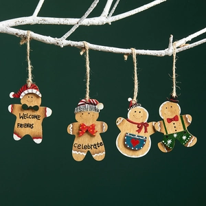 Christmas Gingerbread Man Ornaments Wooden Hand Painted Hanging Decor For Xmas Tree Home Holiday Party Decoration