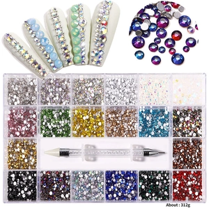 Detailed set of 24-compartment nail art rhinestones with double-ended wax dotting pen