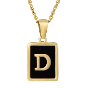 Détail du collier en acier inoxydable doré 18K avec pendentif lettre D carré noir