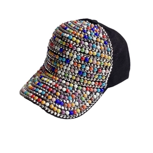Fashionable baseball cap for women with colorful pearls and rhinestones decoration