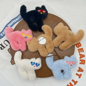 Plush cat brooches with sunglasses in five colors for bags and apparel decoration
