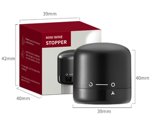 Detailed size specifications for the mini wine stopper and its compact packaging box