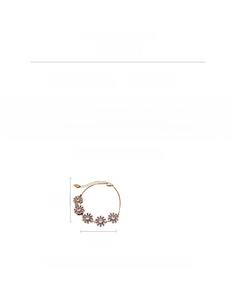 Détails montrant le poids de 8g et la longueur de 21cm du bracelet fleur en zircon