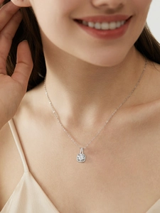 Elegante S925 Sterlingsilber quadratische Moissanit Anhänger Halskette für Damen Schmuck.