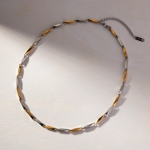Minimalist two-tone stainless steel geometric link chain necklace in gold and silver