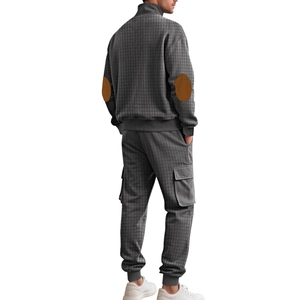 Completo casual da uomo in grigio scuro con trama a nido d'ape e toppe sui gomiti marroni
