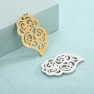Hollow Leaf Pendant Charms Stainless Steel Filigree Cutout Design For DIY Jewelry Making Craft Fashion Accessories