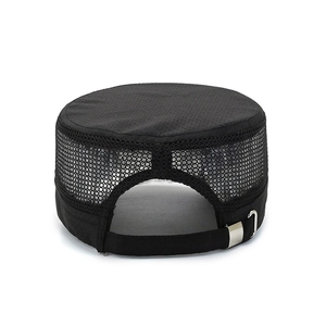 Atmungsaktive schwarze Mesh-Outdoor-Angelmütze mit verstellbarem Riemen am Hinterkopf