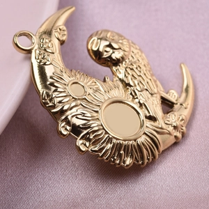 18k gold plated 304 stainless steel crescent moon pendant with sloth and floral engraving