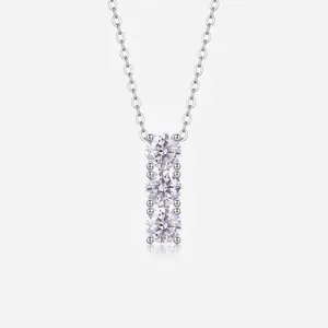 S925 Sterling Silver Three Stone Moissanite Pendant Necklace For Women Elegant Inlaid Sparkling Fine Jewelry Anniversary Gift
