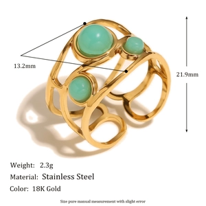 Detailed dimension view of an 18K gold-plated stainless steel ring with green beads