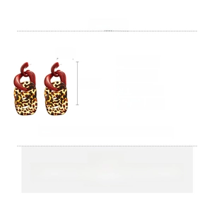 Detailed size chart and material specs for red acrylic leopard print geometric earrings