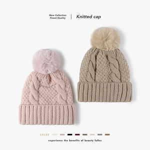 Berretto in Maglia Invernale da Donna Con Grande Pom Pon Foderato in Pile Trecce Jacquard Berretto Caldo per Viaggi All'aperto Moda Autunnale