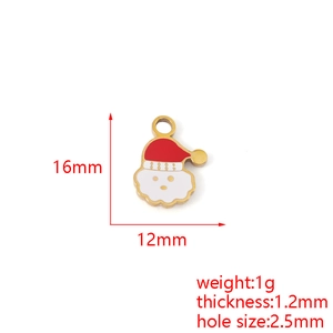 Detail of 18K gold-plated Santa Claus pendant with dimensions 16mm by 12mm