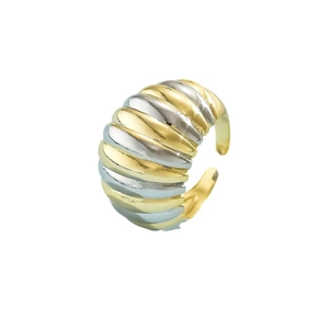 Fashionable 18K bicolor gold and silver plated croissant ribbed open adjustable ring