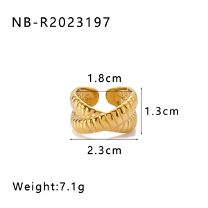 Detail view of 18K gold plated stainless steel textured ring with dimensions and weight