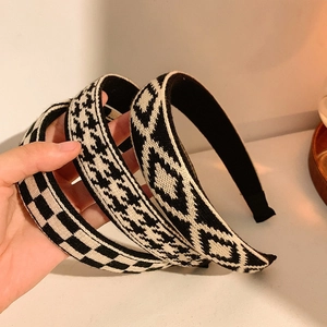 Lot de serre-têtes tricotés à la main avec motifs à damier et pied-de-poule noirs et blancs