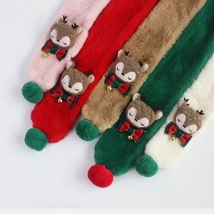 Kinder-Plüschschals mit Rentier-Motiv in Rot, Rosa, Braun und Weiß für den Winter