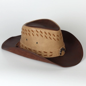 Vintage western cowboy hat in two-tone brown leather with crossed pistols metal emblem