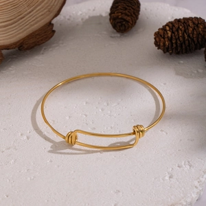Minimalist adjustable 18K gold plated stainless steel bracelet with dual slide closure