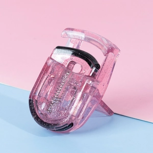 Rizador de pestañas de plástico rosa con brillantina portátil, herramienta de maquillaje.