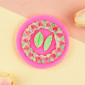 Stampo in silicone rosa con rose e foglie circolari per decorazione di torte e dolci