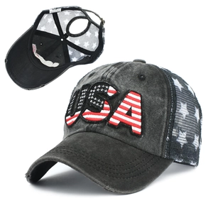 Détail de la broderie USA et ouverture queue de cheval sur casquette denim vintage