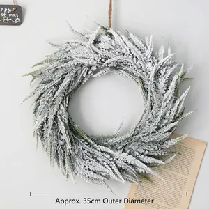 Couronne de Noël nordique givrée blanche 35cm avec panneau Happy Christmas pour porte
