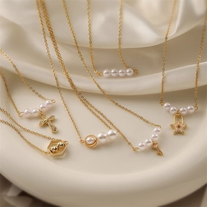 Elegant Artificial Baroque Pearl Necklace Gold Plated Copper Chain With Cubic Zirconia Pendant French Style For Women