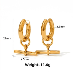 Detail showing dimensions and 29mm height of French vintage golden T-bar earrings