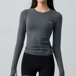 Slim fit dark grey yoga top with thumbholes and breathable knit texture for running