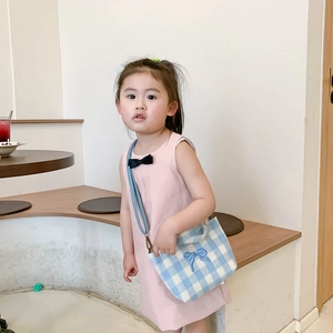 Kids blue checkered canvas shoulder bag with 3D bow and stylish letter embroidery